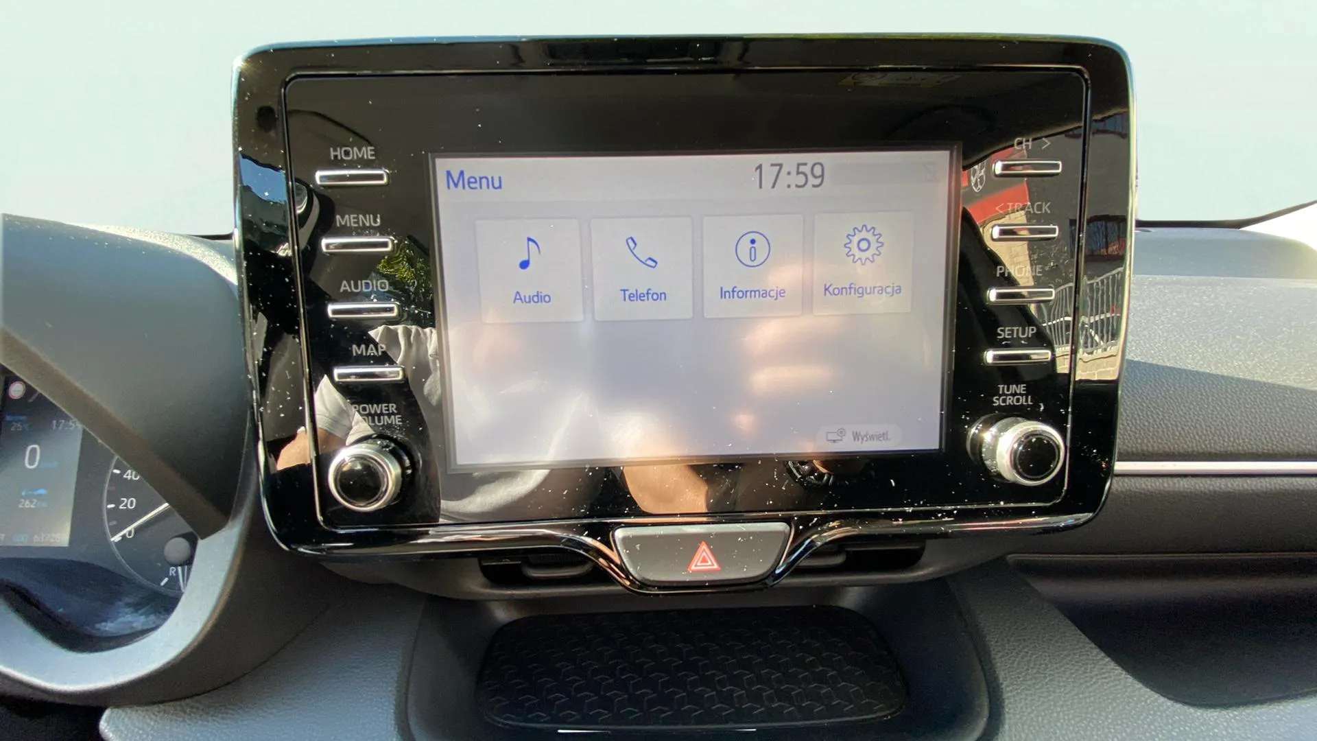 Toyota Yaris 1.0 70 Active - foto 23