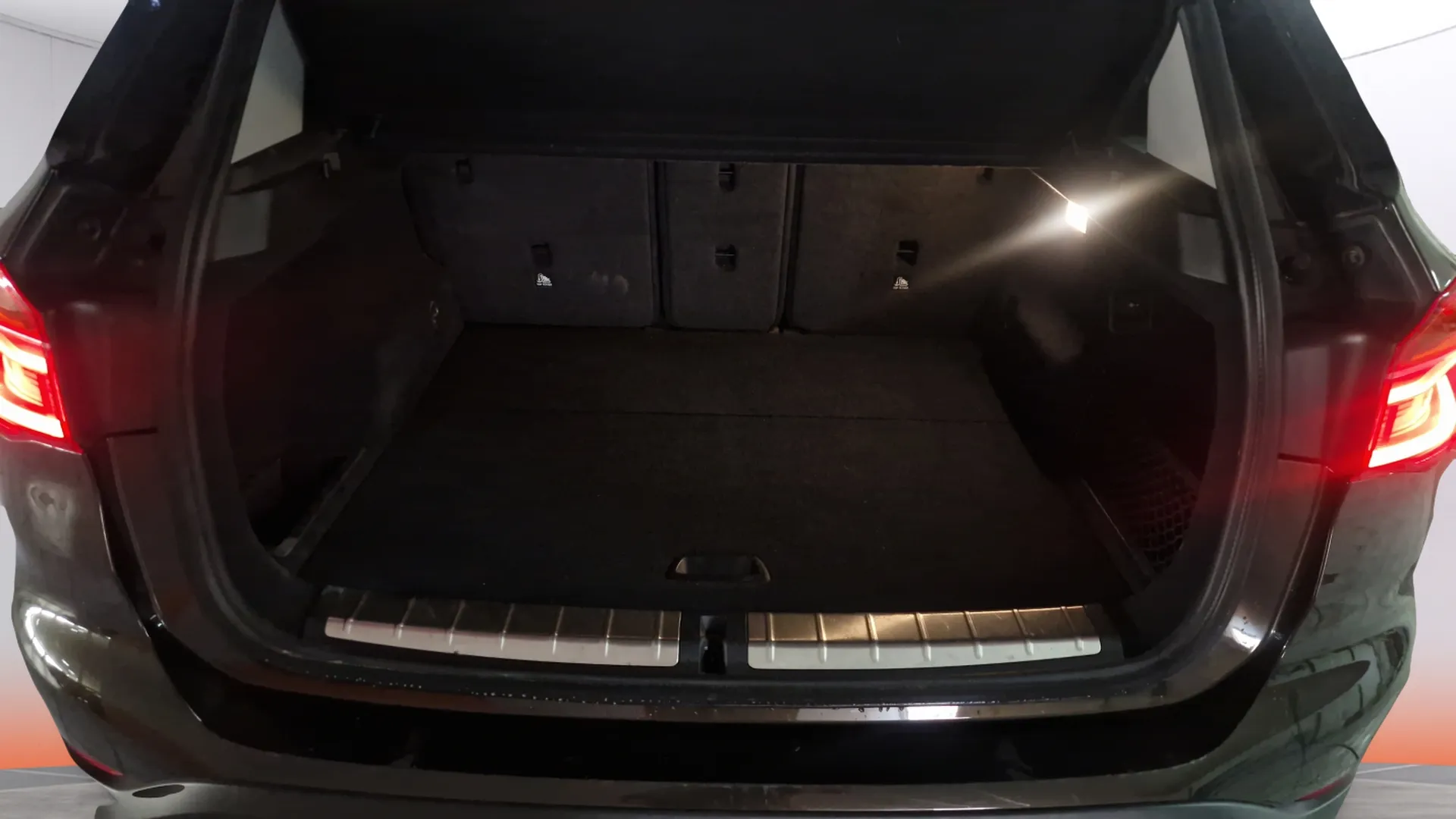 BMW X1 sDrive18d - foto 24