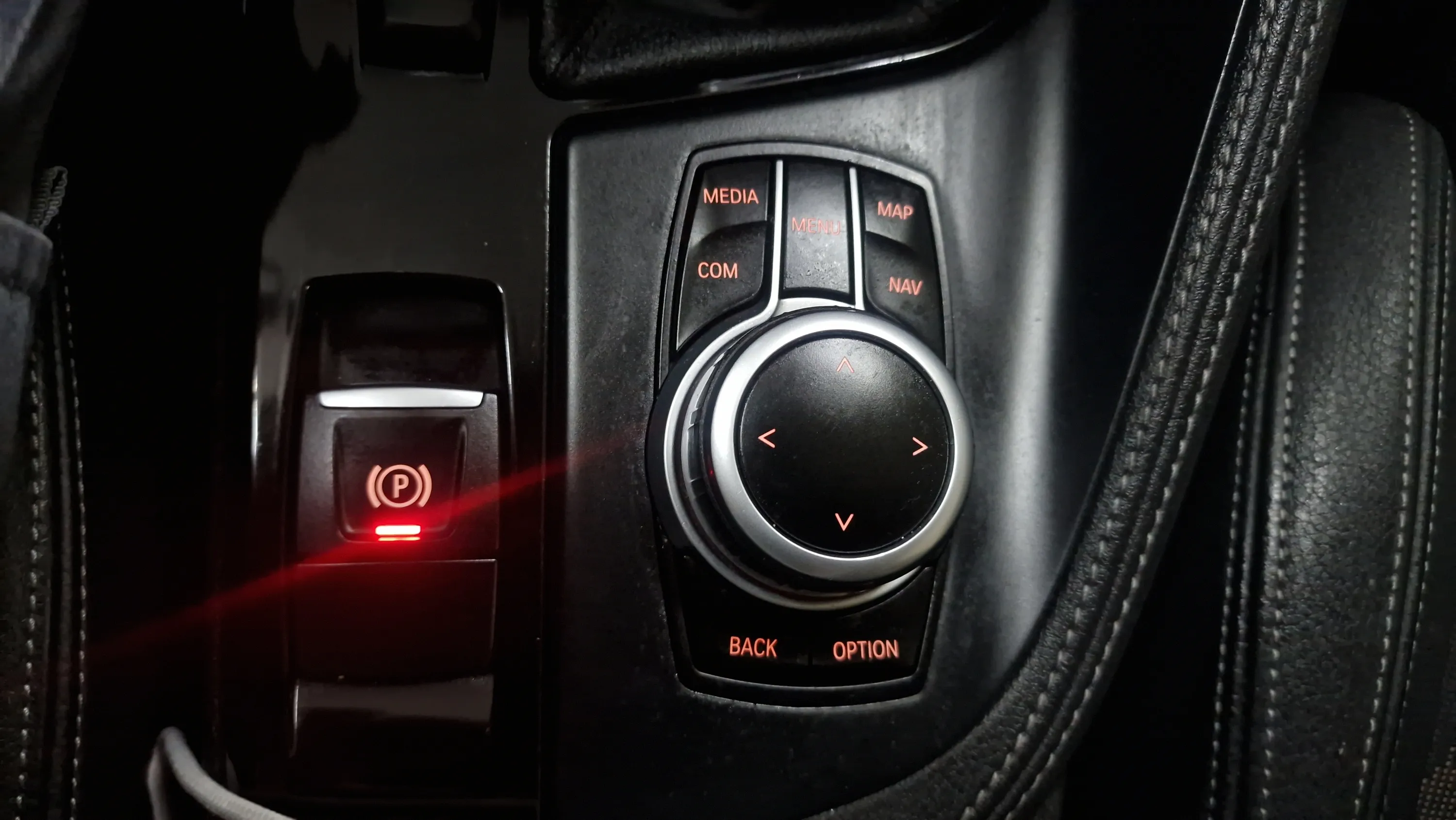 BMW X1 sDrive18d - foto 20