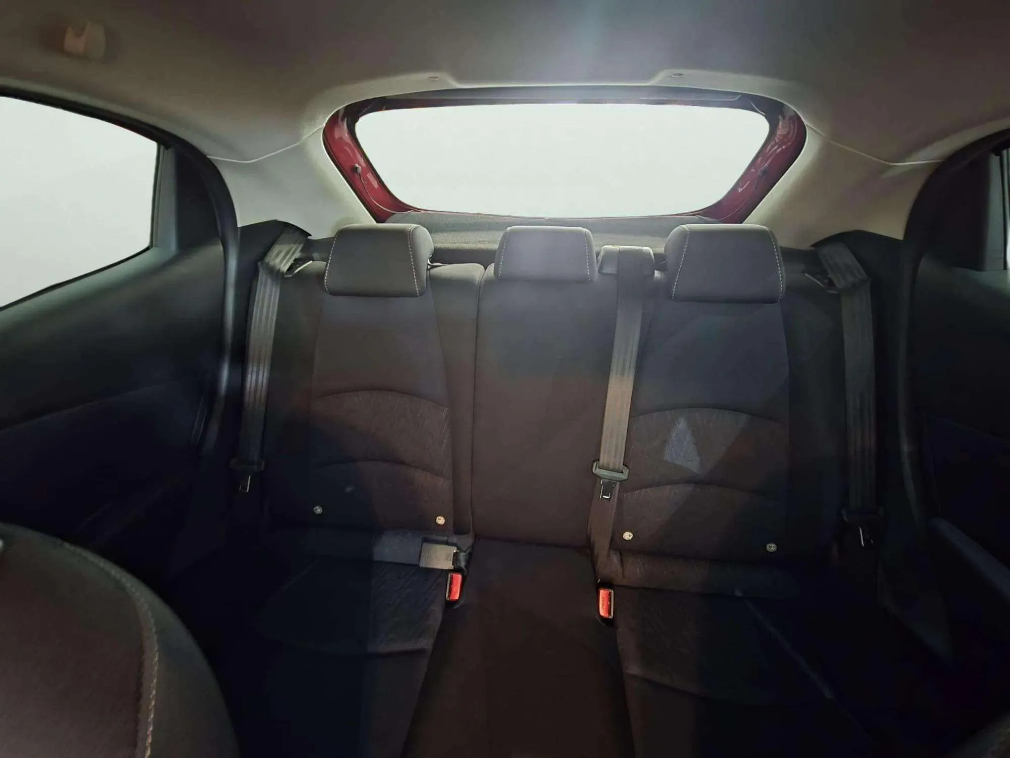 Mazda Mazda2 1.5 GE Luxury - foto 16