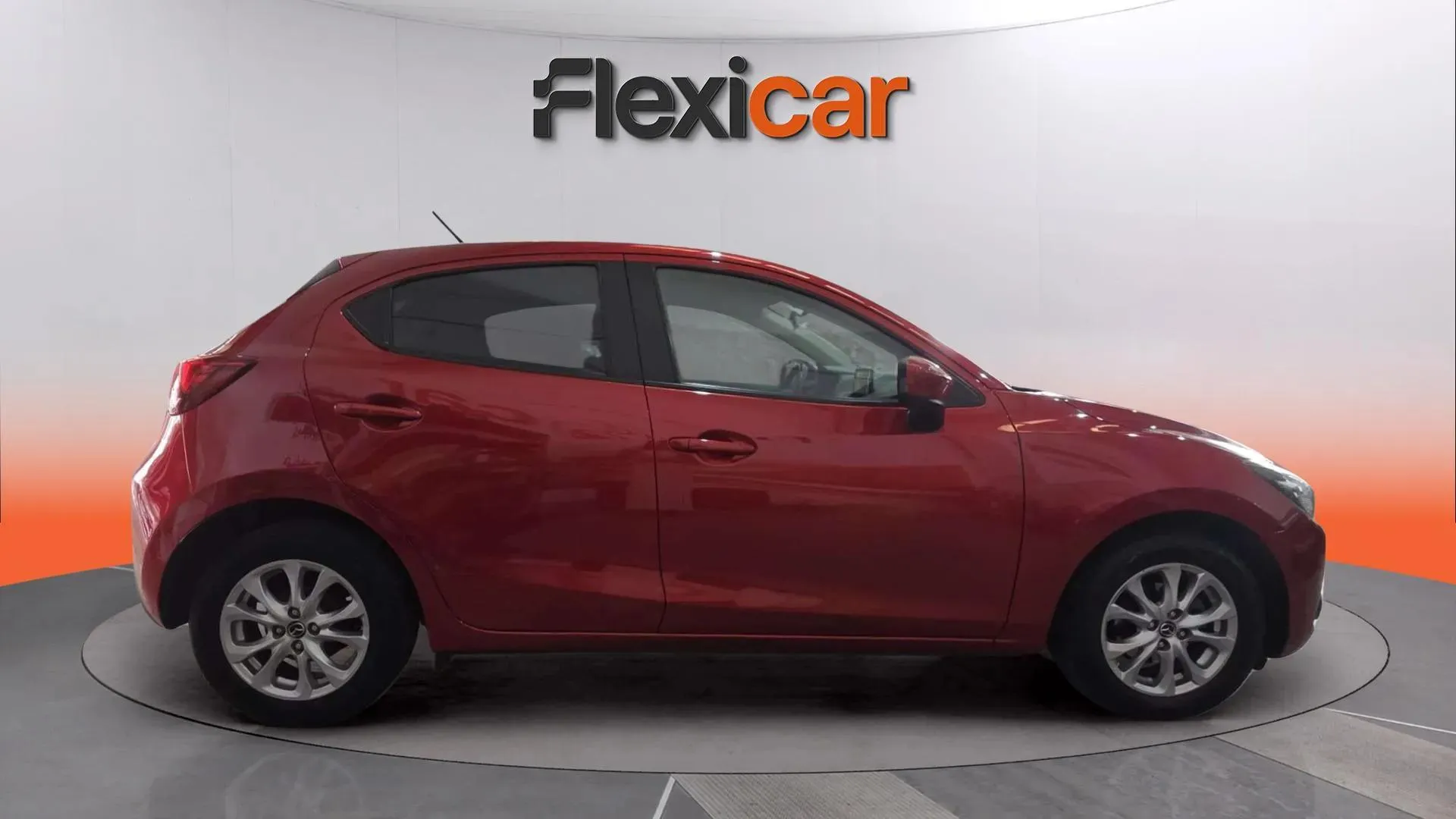 Mazda Mazda2 1.5 GE Luxury - foto 3