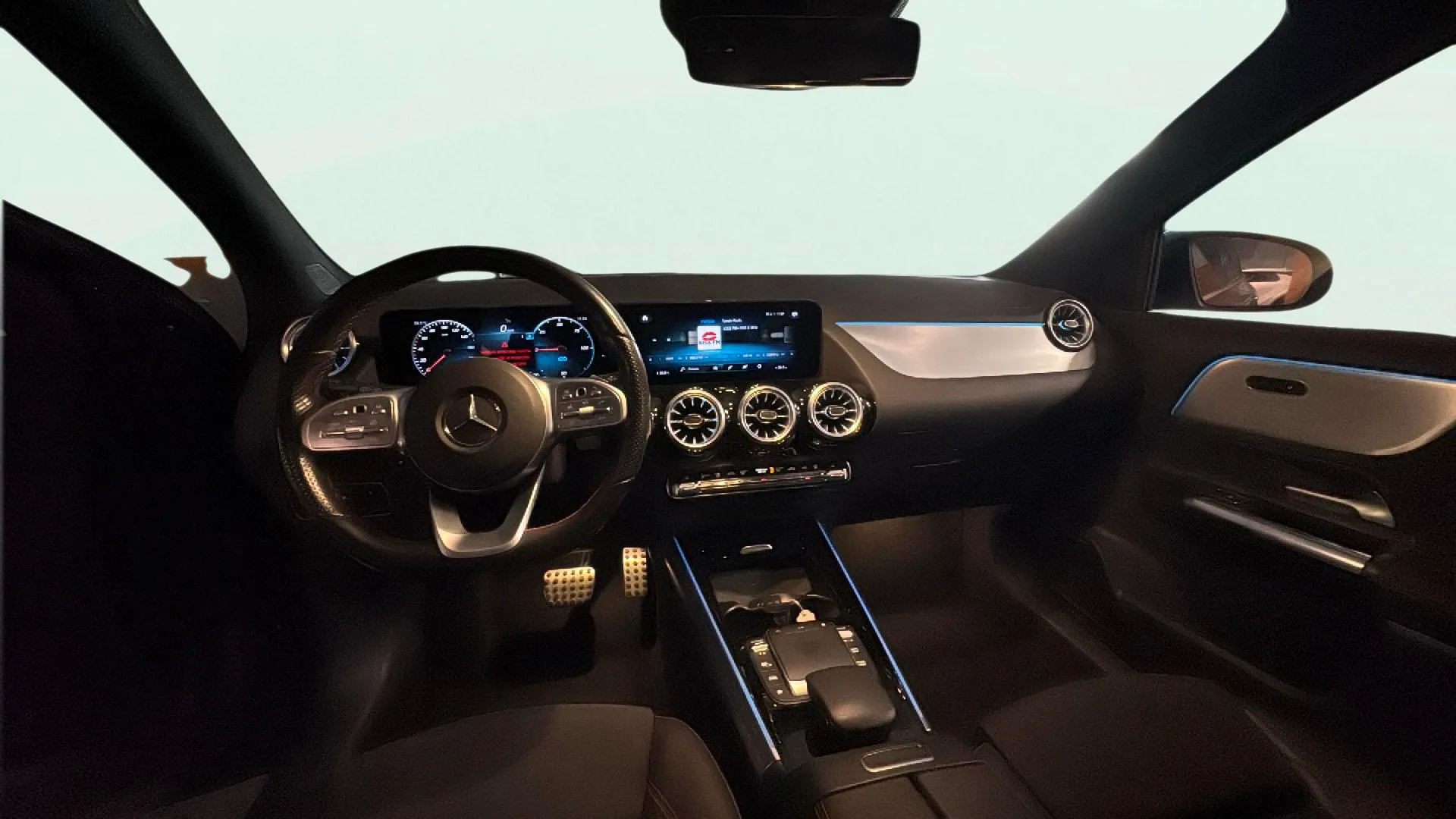Mercedes-Benz EQA 250 - foto 13