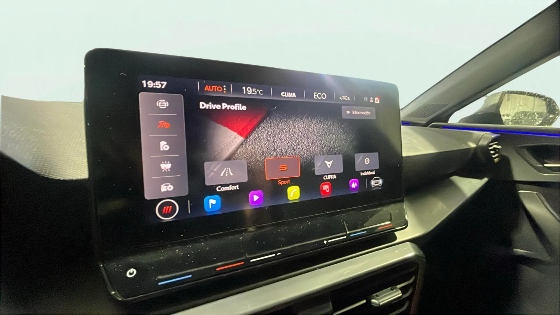 Cupra León 1.4 e-Hybrid DSG - foto 24