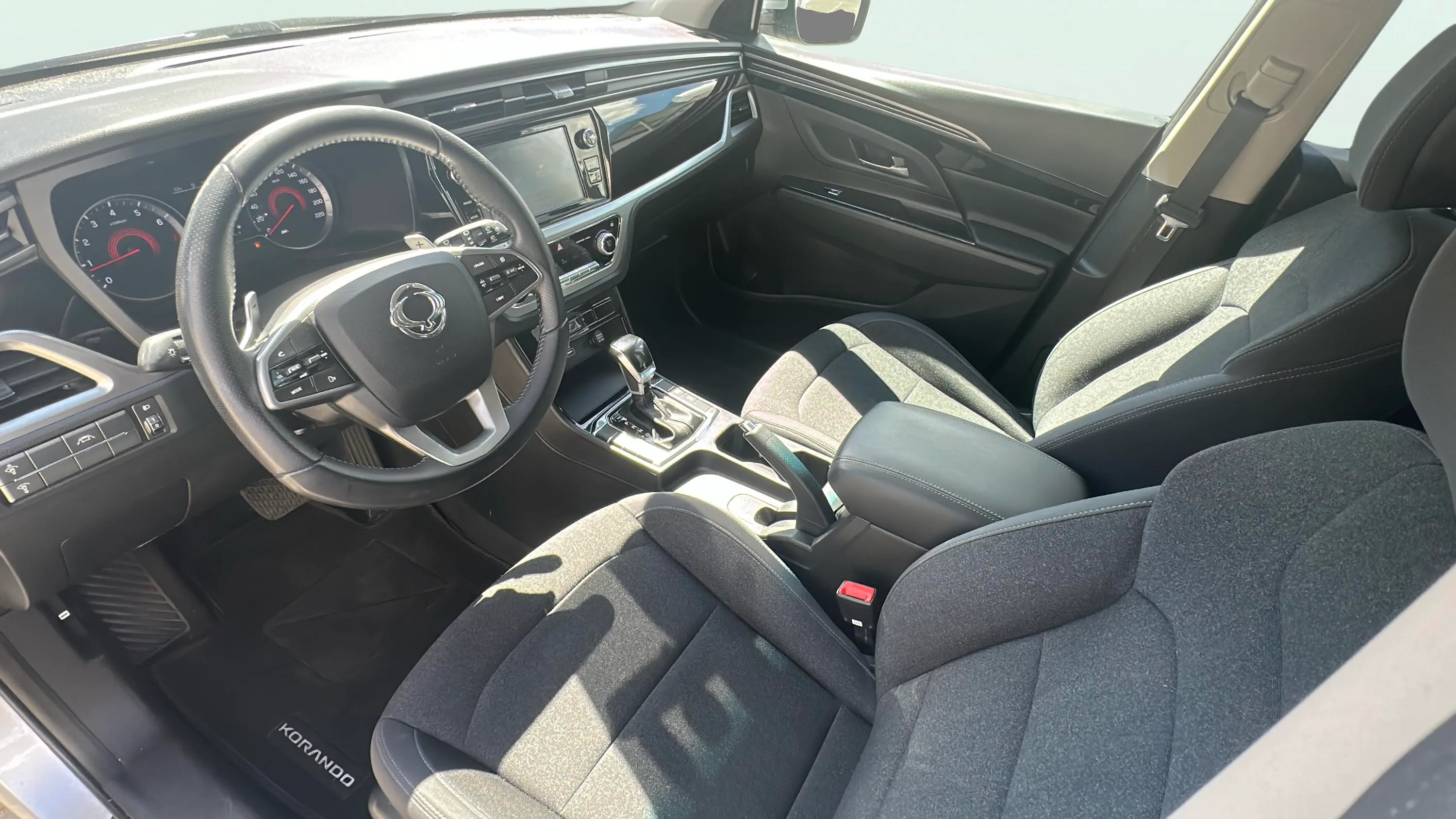 SsangYong Korando G15T Urban - foto 9