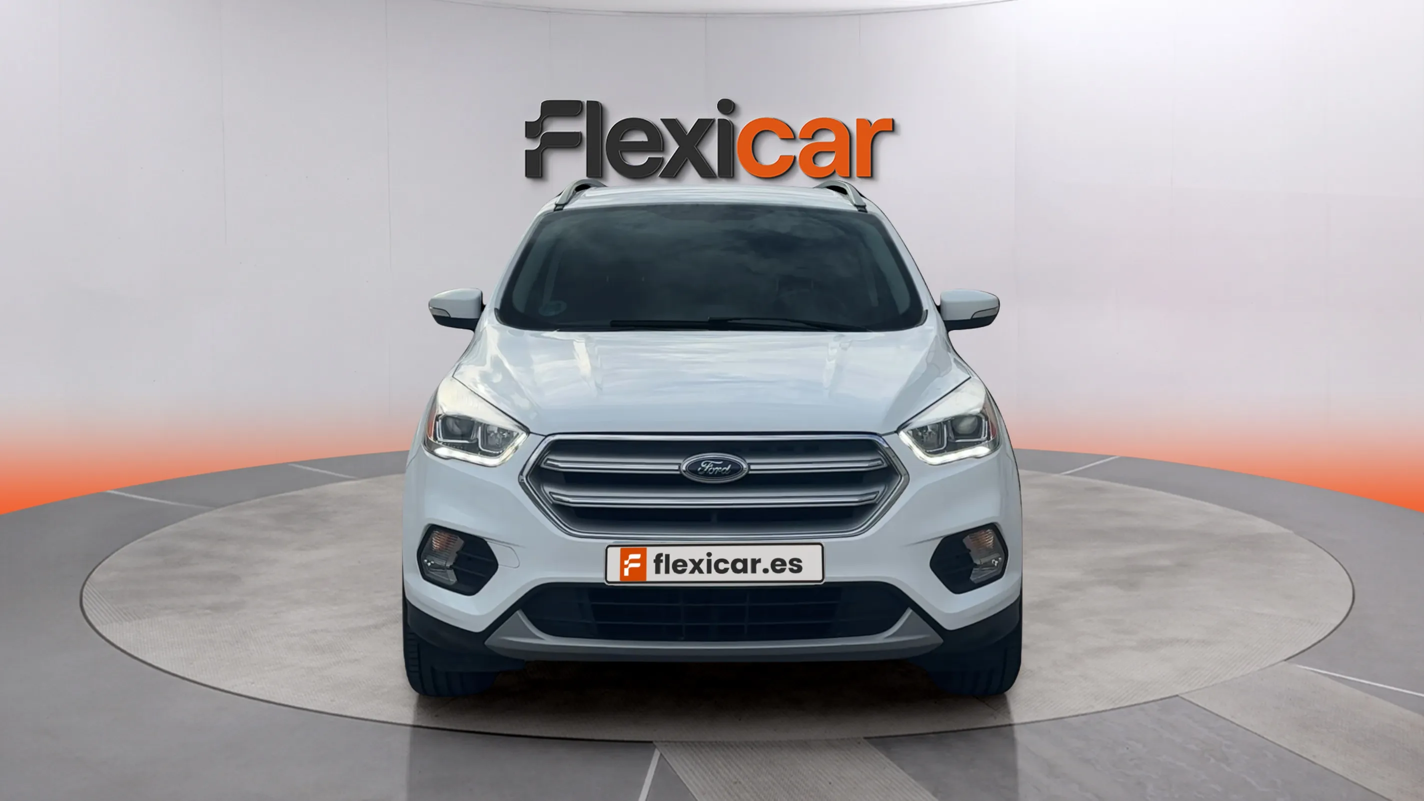 Ford Kuga Trend 1.5 EcoBoost 4x2 - foto 2