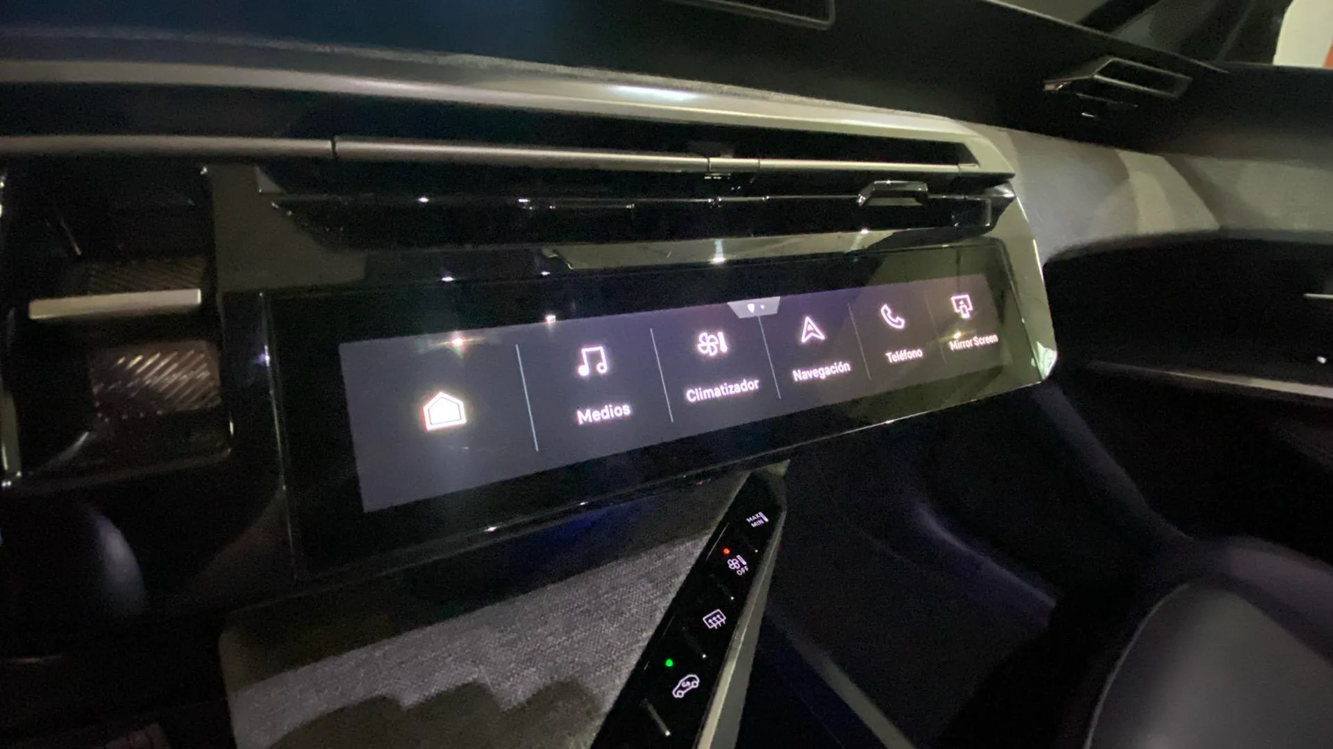 Peugeot 3008 1.2 Allure Exclusive eDCS6 - foto 11