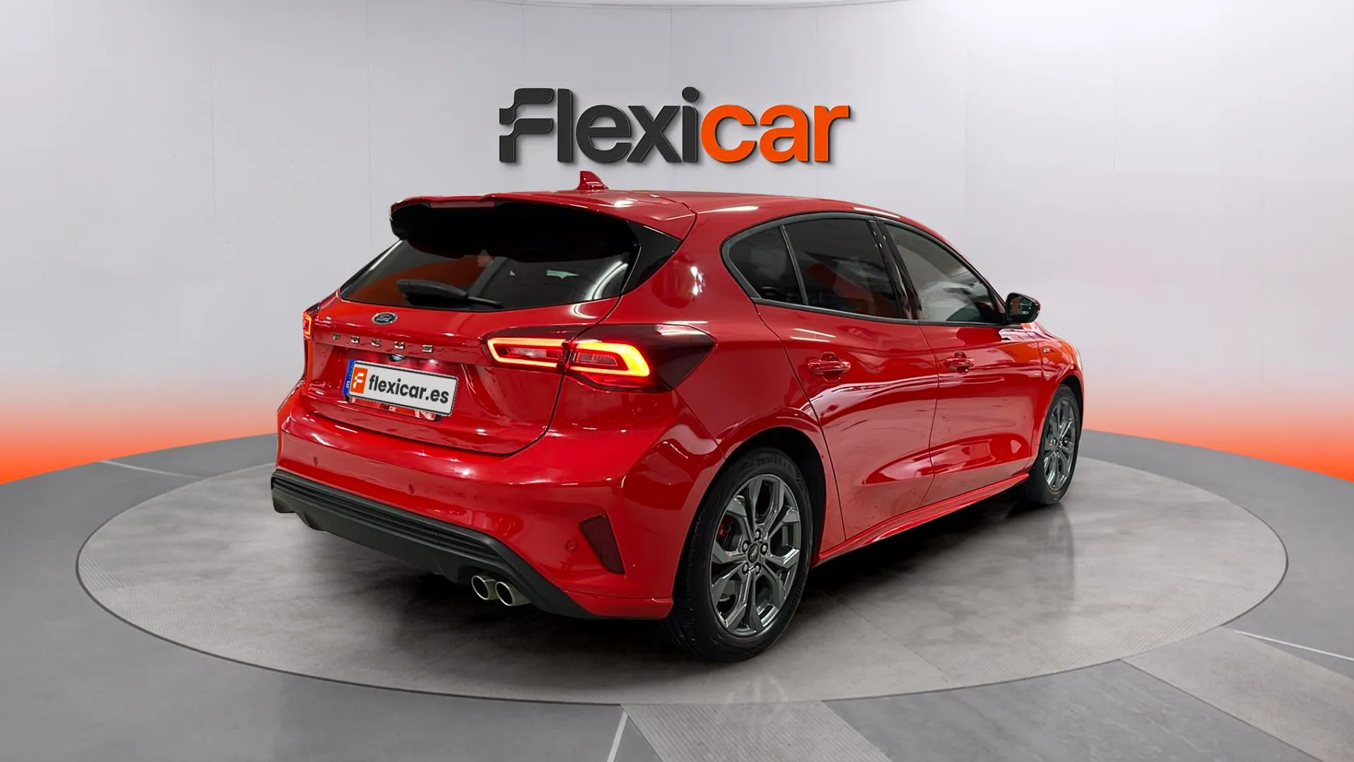 Ford Focus ST-Line 1.0T EcoBoost mHEV - foto 8