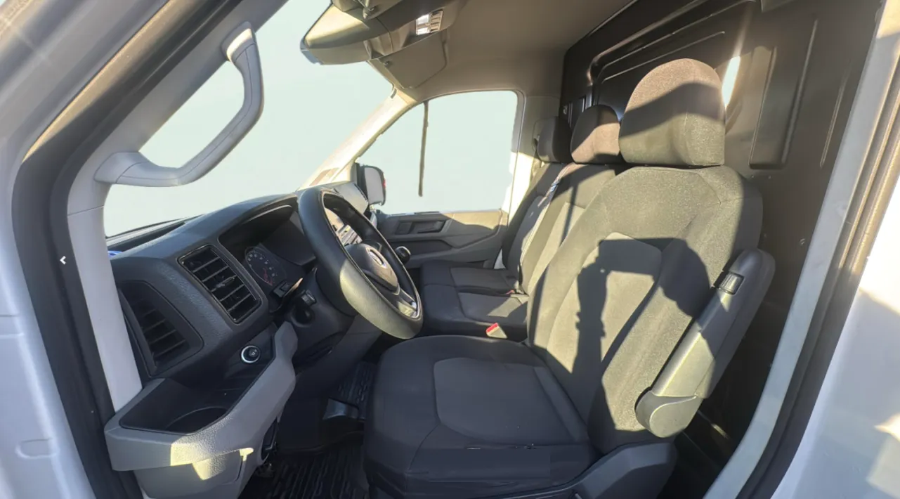 Volkswagen Crafter 30 TDI102 FGN L3H2 FWD - foto 19
