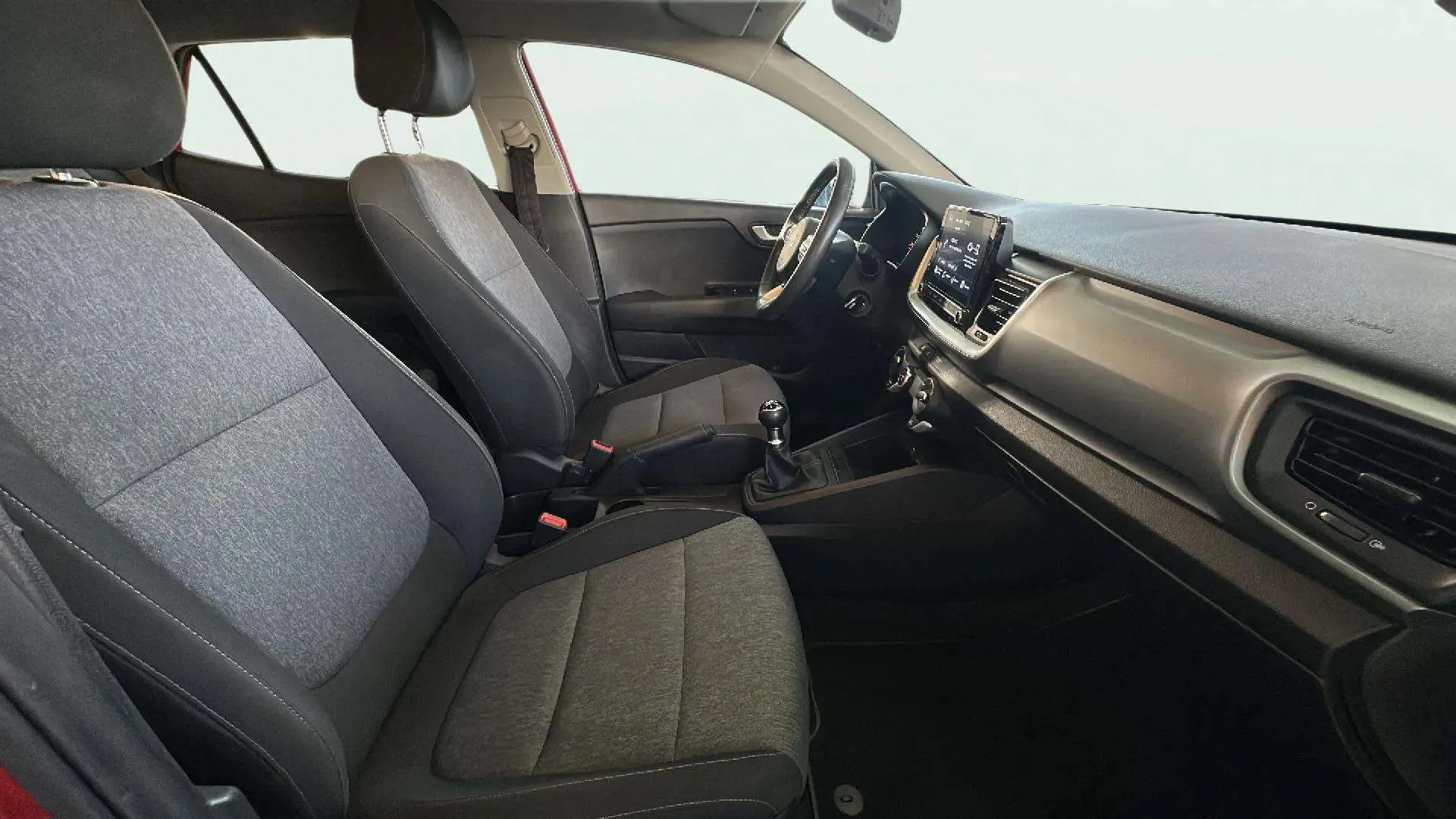 Kia Stonic 1.2 DPi Concept - foto 21
