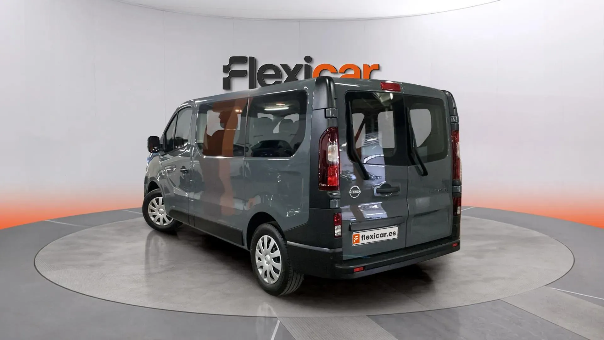 Nissan Primastar Combi 6 2.0dCi L1H1 1T N-Connecta - foto 6