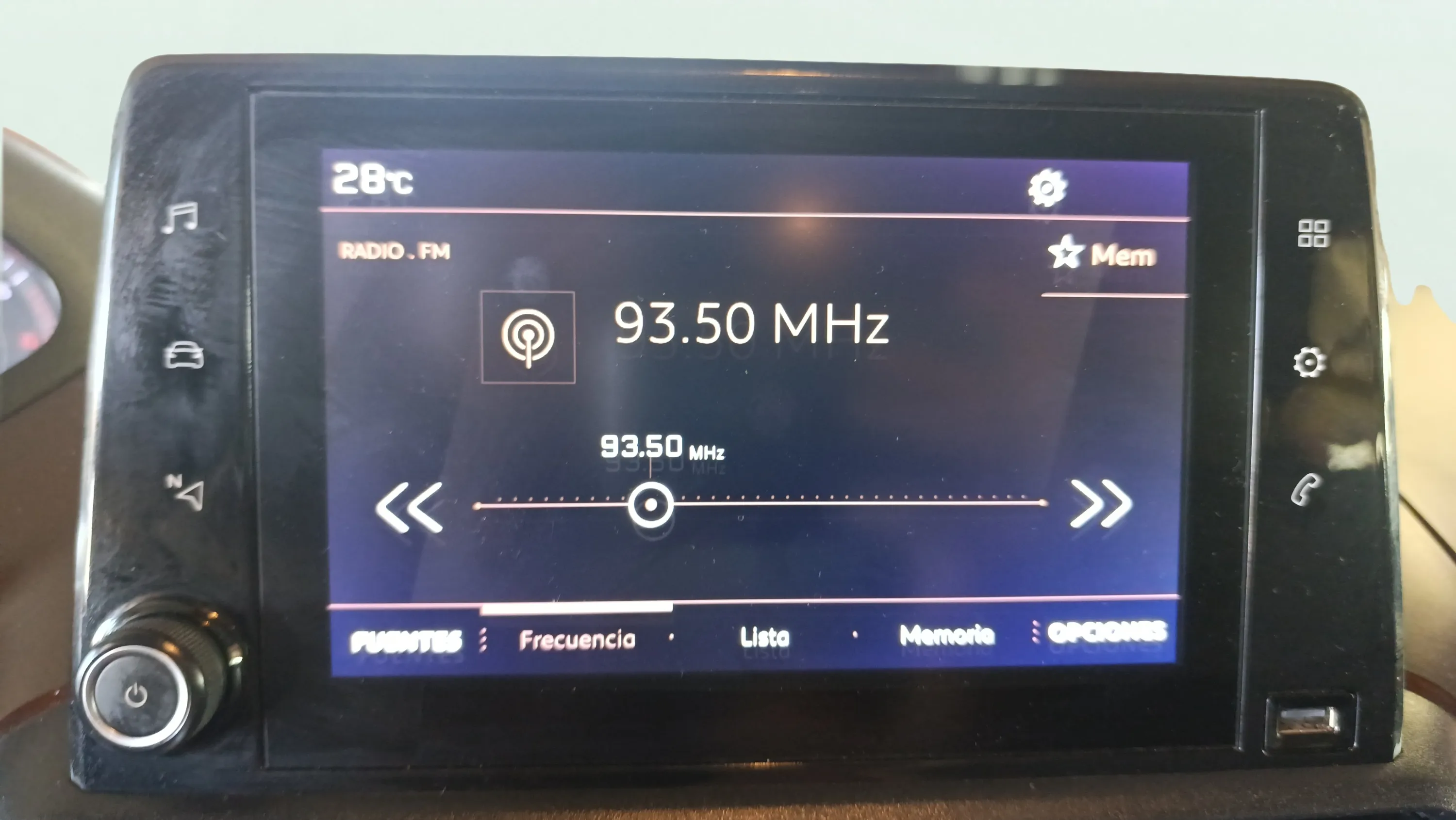Peugeot Rifter GT BlueHDi 100 - foto 17