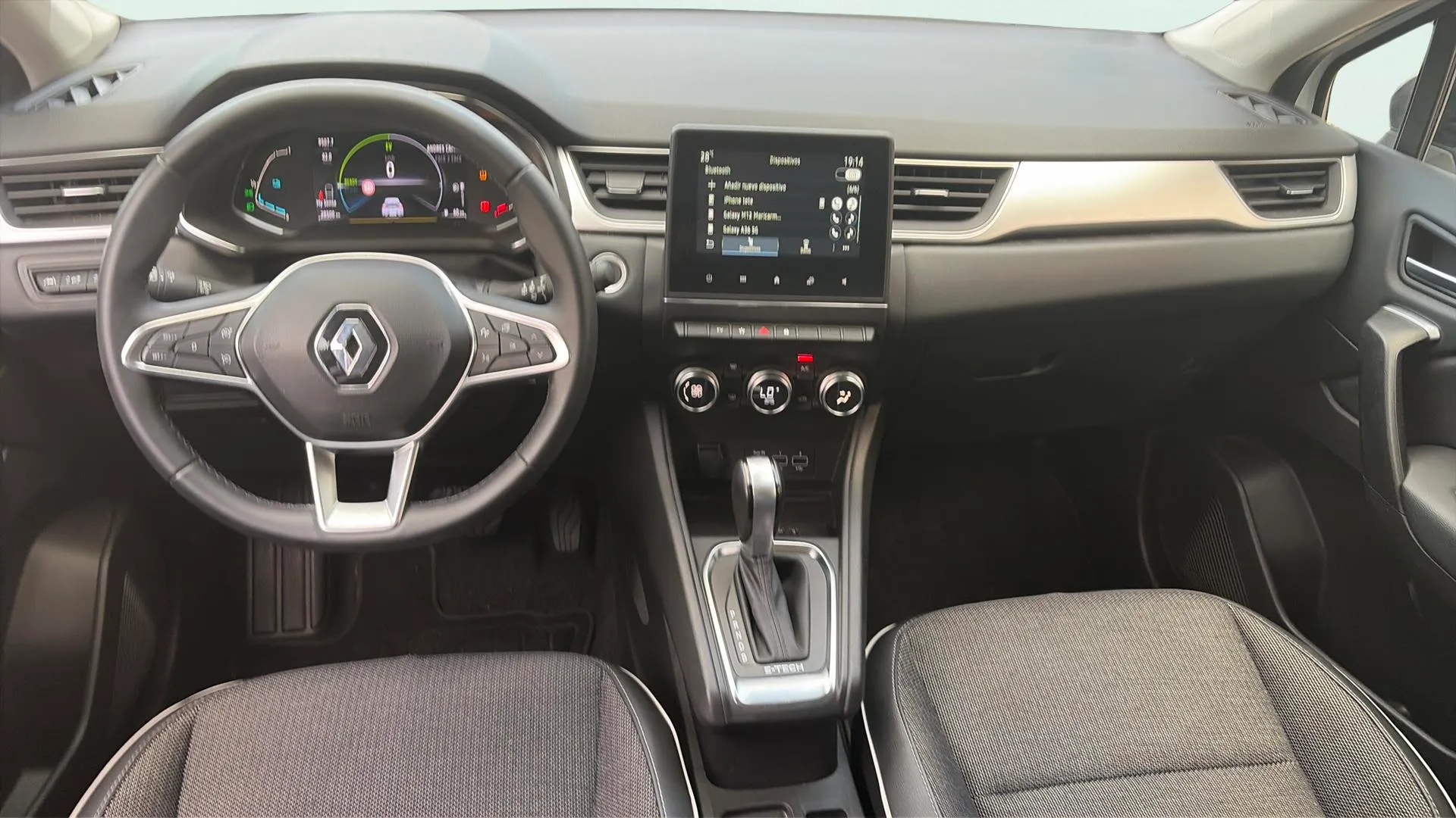 Renault Captur evolution E-Tech híbrido - foto 14