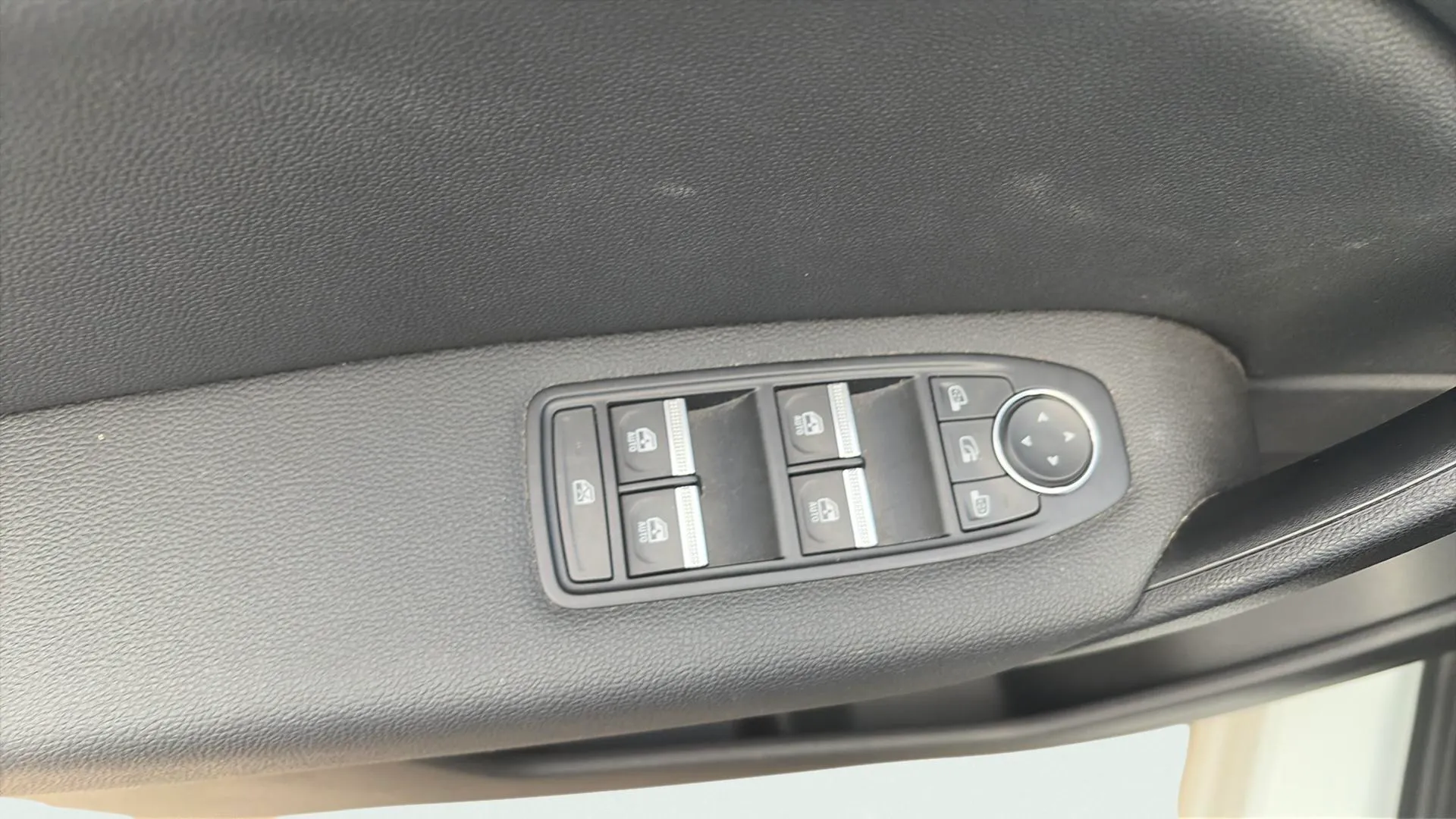 Renault Captur evolution E-Tech híbrido - foto 18