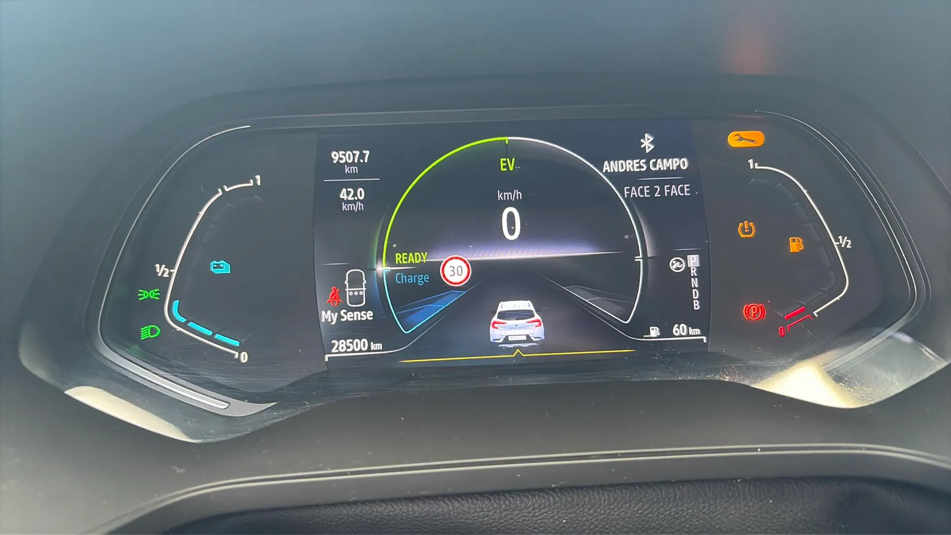 Renault Captur evolution E-Tech híbrido - foto 17