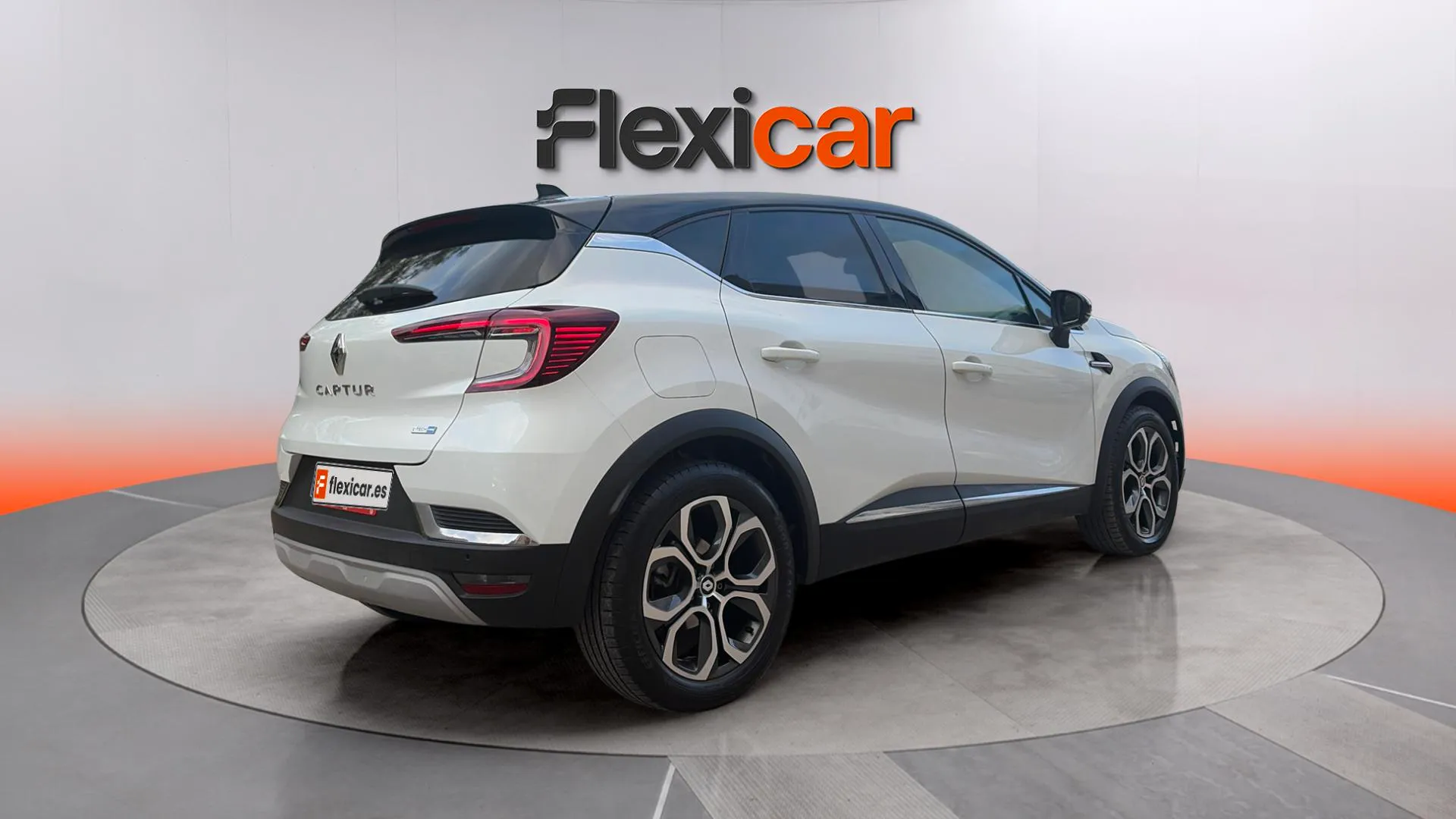Renault Captur evolution E-Tech híbrido - foto 7