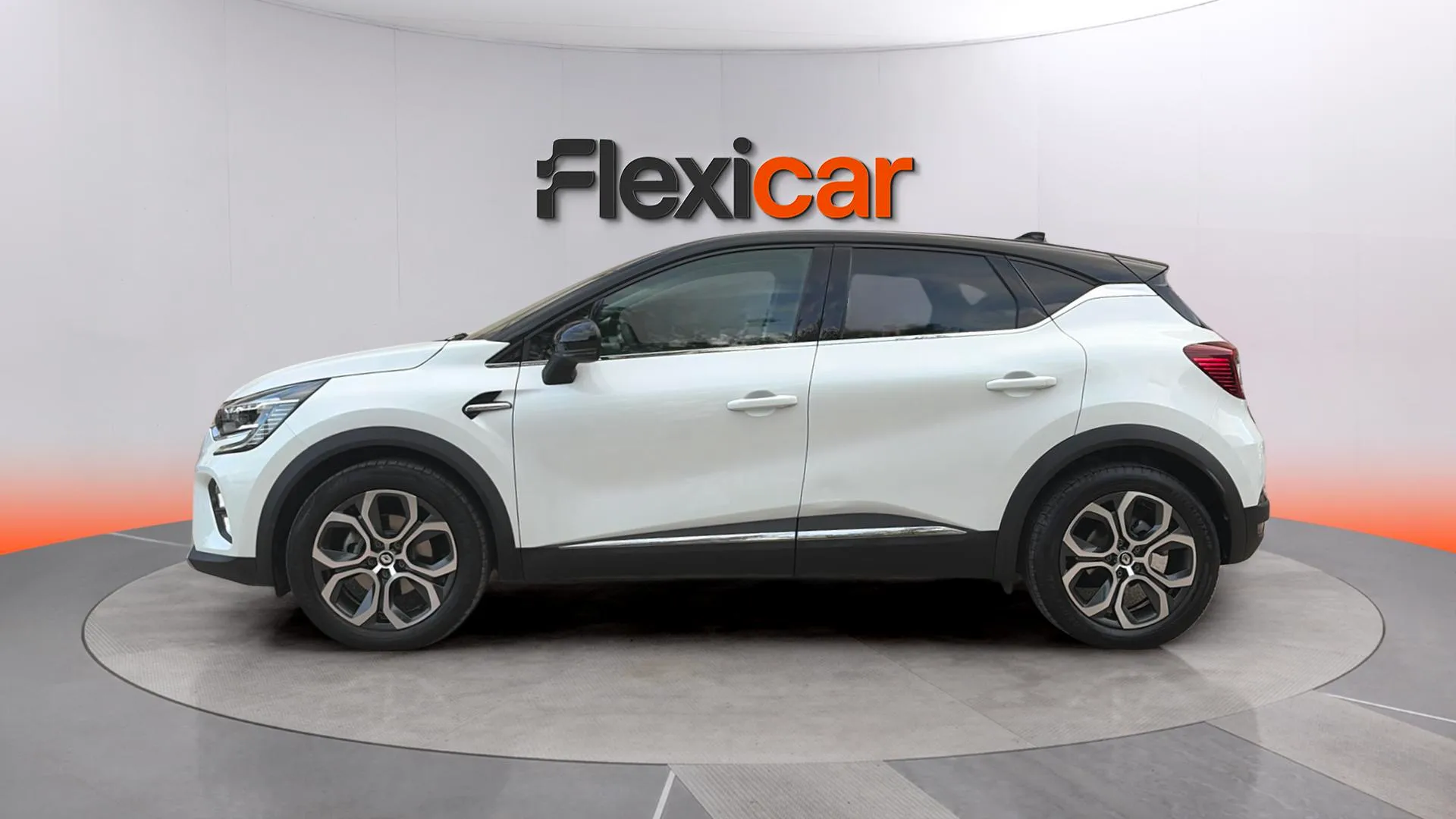 Renault Captur evolution E-Tech híbrido - foto 4