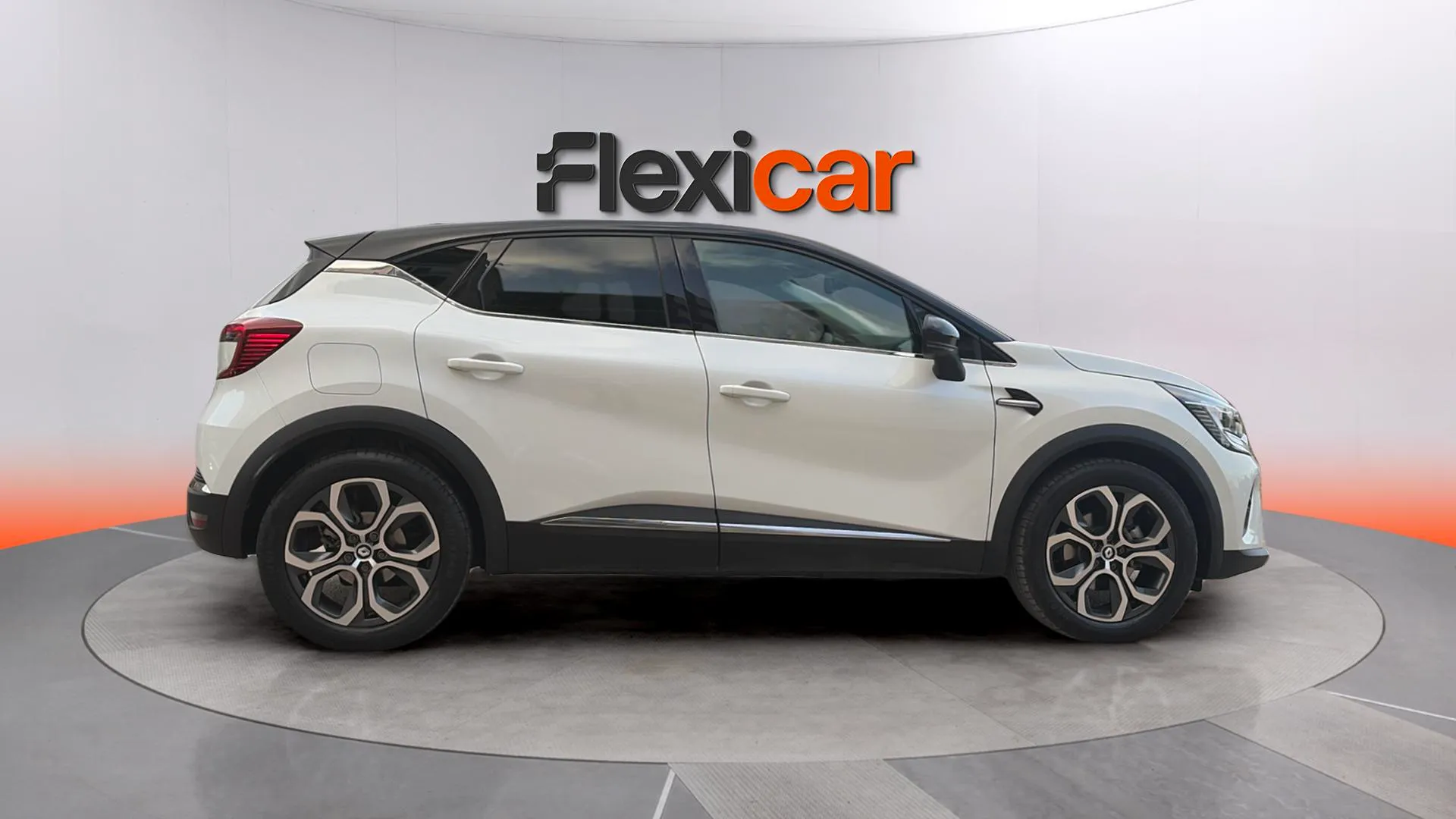 Renault Captur evolution E-Tech híbrido - foto 8