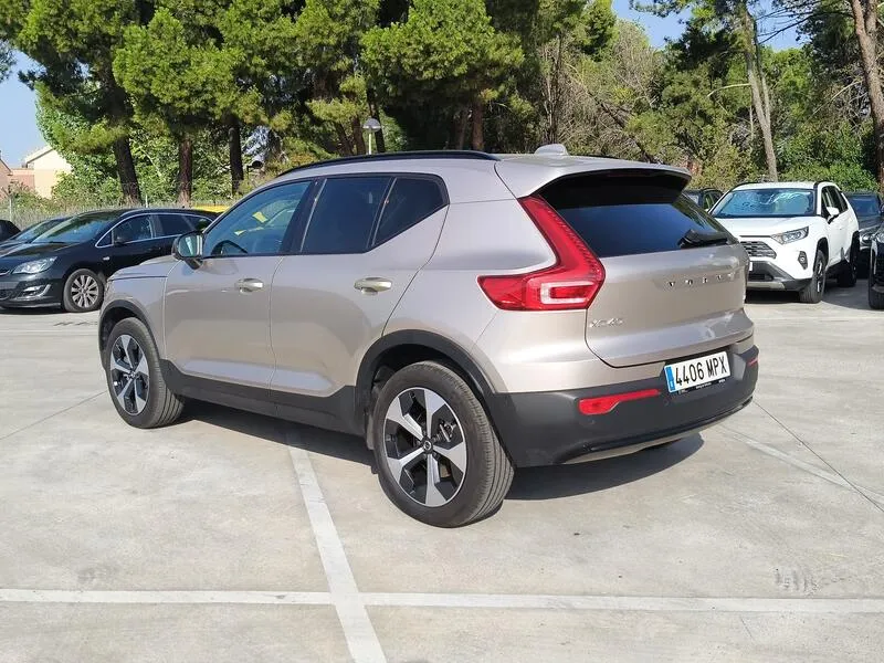 Volvo XC40 2.0 B4 G Ultimate Dark - foto 4