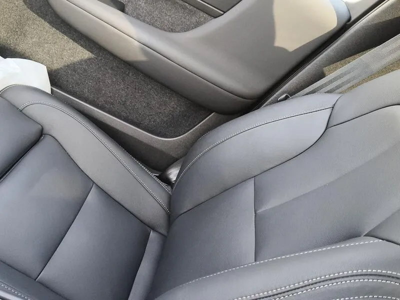 Volvo XC40 2.0 B4 G Ultimate Dark - foto 24