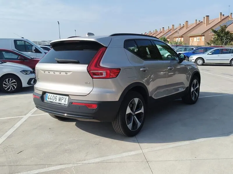 Volvo XC40 2.0 B4 G Ultimate Dark - foto 6