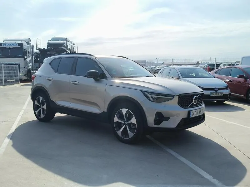 Volvo XC40 2.0 B4 G Ultimate Dark - foto 8