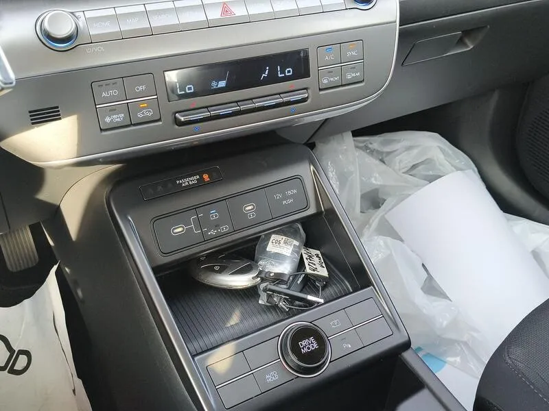 Hyundai Kona 1.6 GDI HEV Maxx DCT140 CV - foto 12