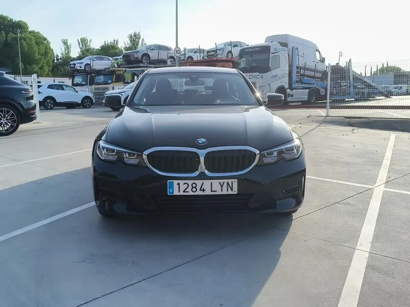 BMW Serie 3 318d - foto 9