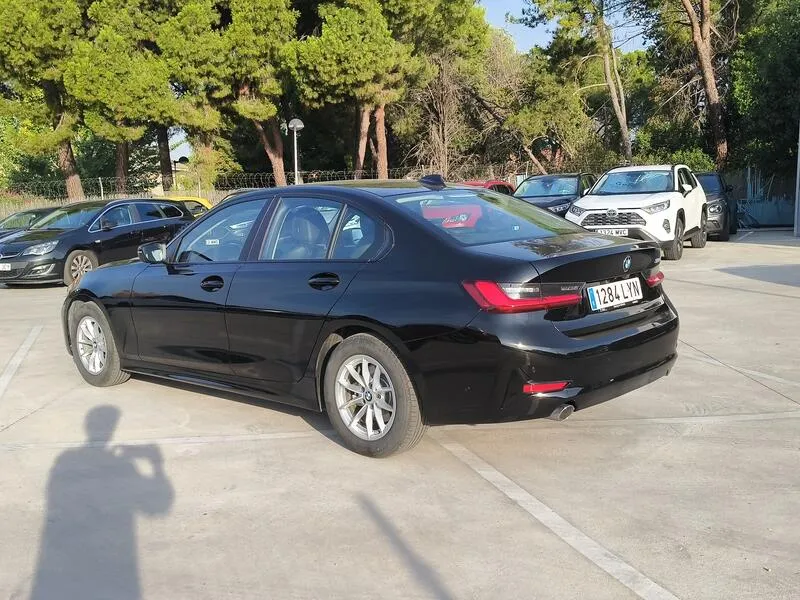 BMW Serie 3 318d - foto 4