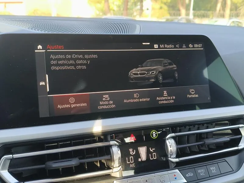 BMW Serie 3 318d - foto 18