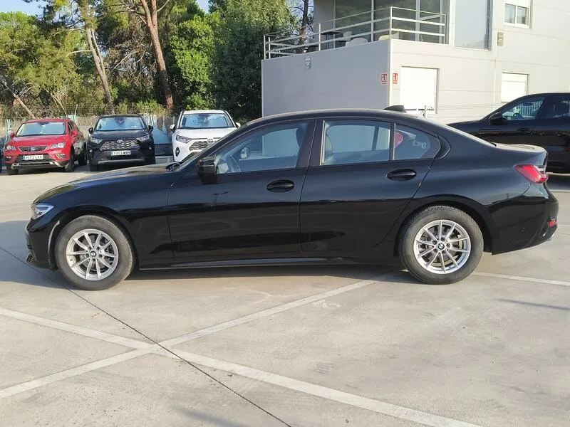BMW Serie 3 318d - foto 3