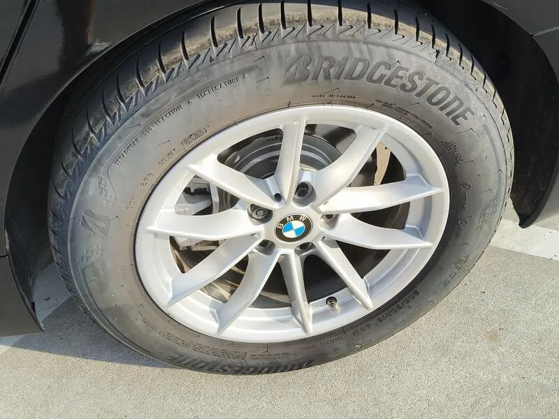 BMW Serie 3 318d - foto 44
