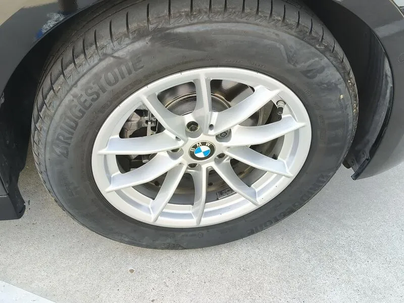 BMW Serie 3 318d - foto 39