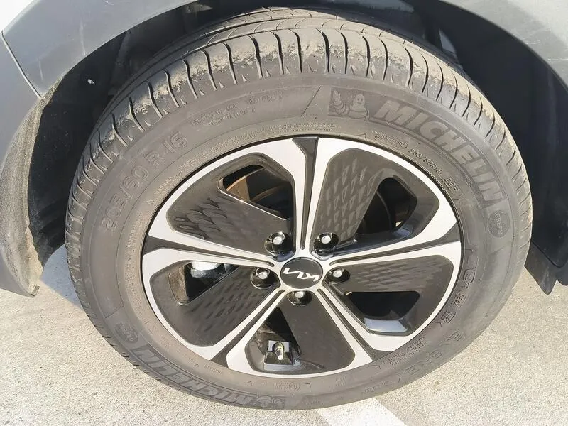 Kia XCeed 1.6 GDi PHEV eDrive - foto 40