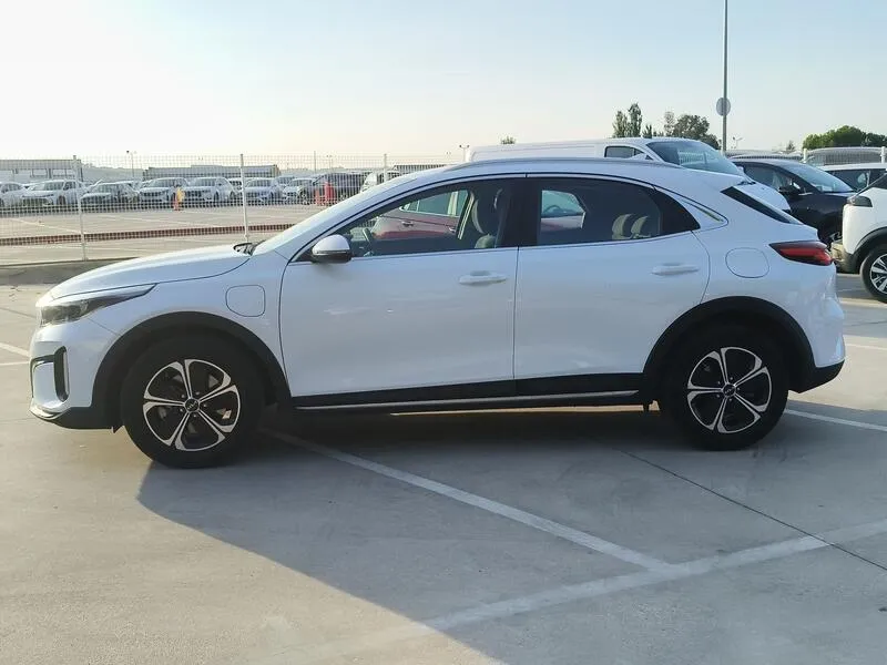 Kia XCeed 1.6 GDi PHEV eDrive - foto 3