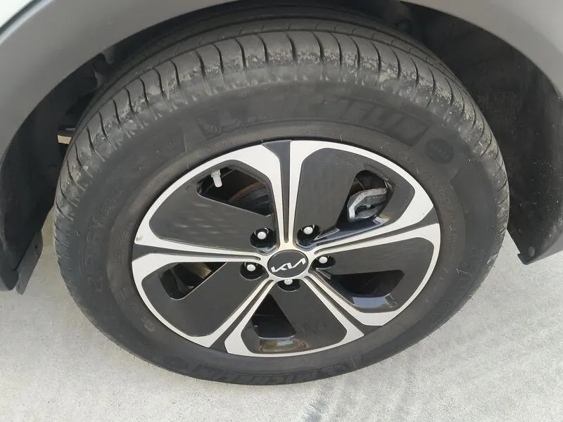 Kia XCeed 1.6 GDi PHEV eDrive - foto 45