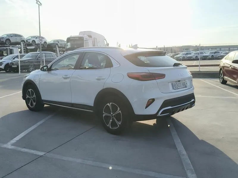 Kia XCeed 1.6 GDi PHEV eDrive - foto 4
