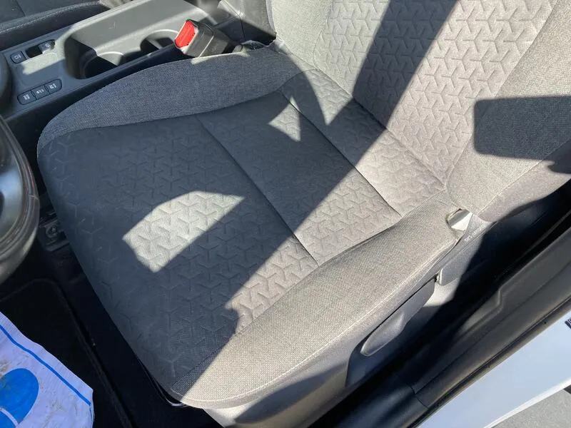 Toyota Yaris 1.5 120H Active Tech - foto 13