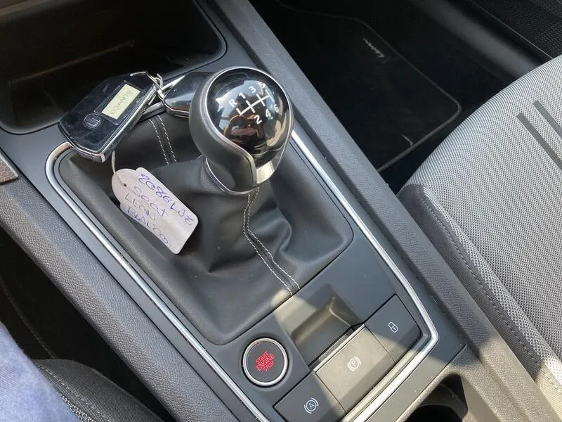SEAT León 2.0 TDI Style Go - foto 16