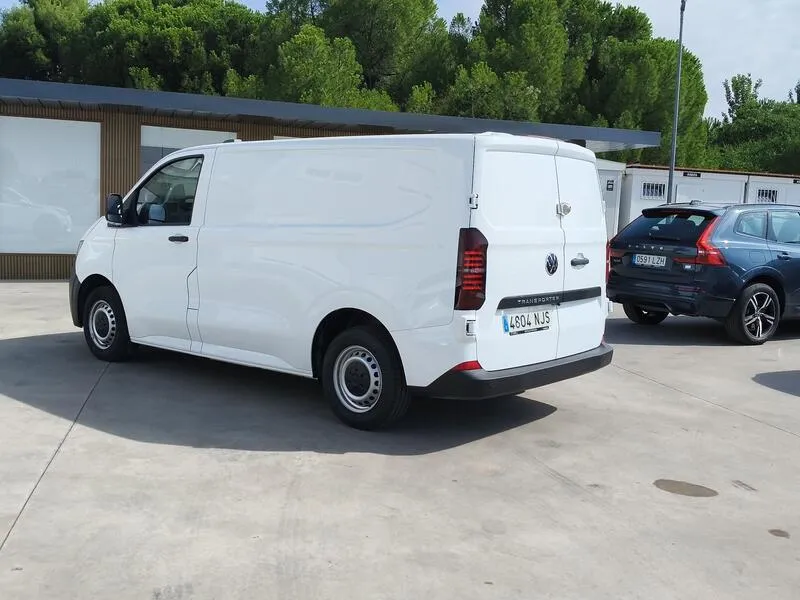Volkswagen Transporter 2.0 TDI - foto 4