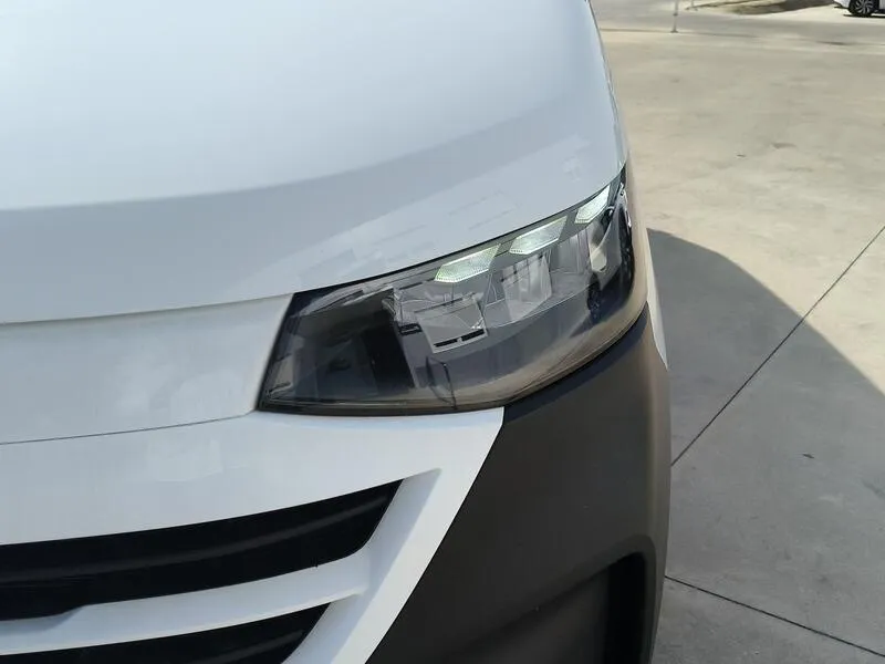 Volkswagen Transporter 2.0 TDI - foto 42