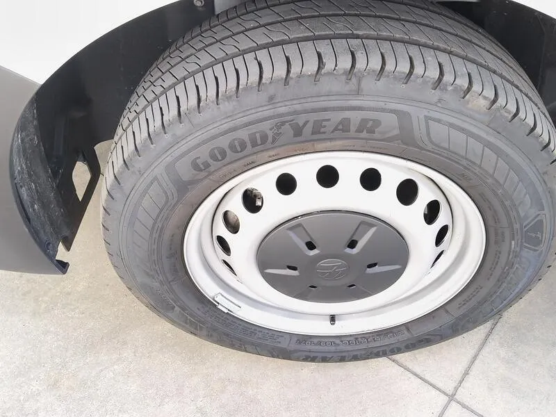 Volkswagen Transporter 2.0 TDI - foto 41
