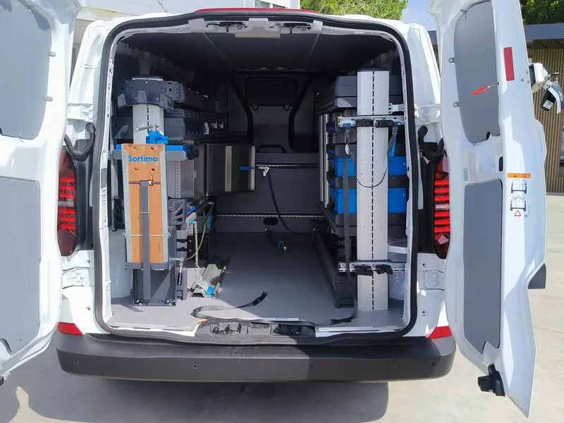 Volkswagen Transporter 2.0 TDI - foto 35
