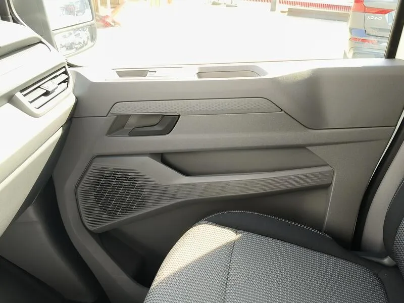 Volkswagen Transporter 2.0 TDI - foto 22