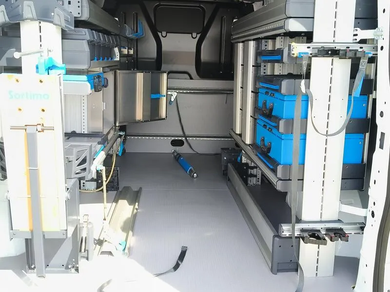 Volkswagen Transporter 2.0 TDI - foto 34