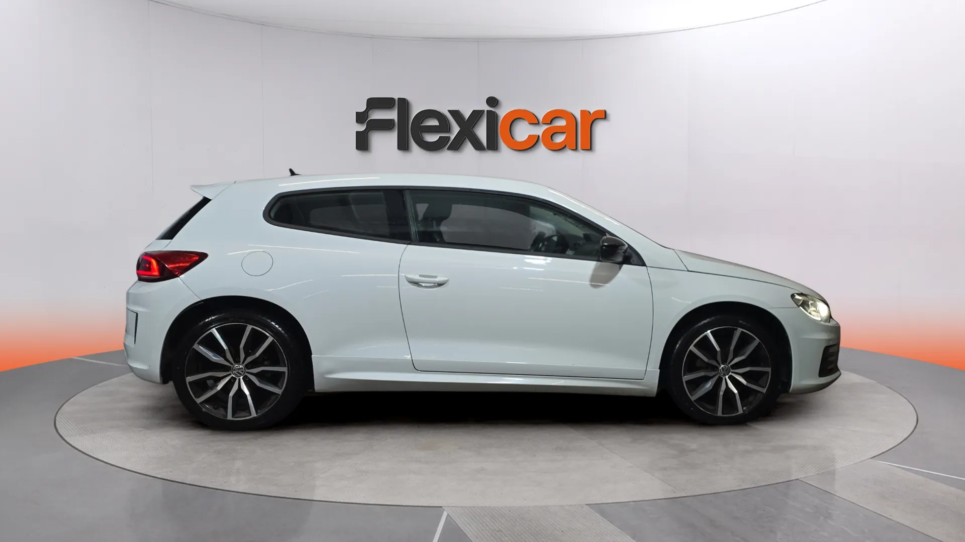 Volkswagen Scirocco R-Line 1.4 TSI BMT - foto 5