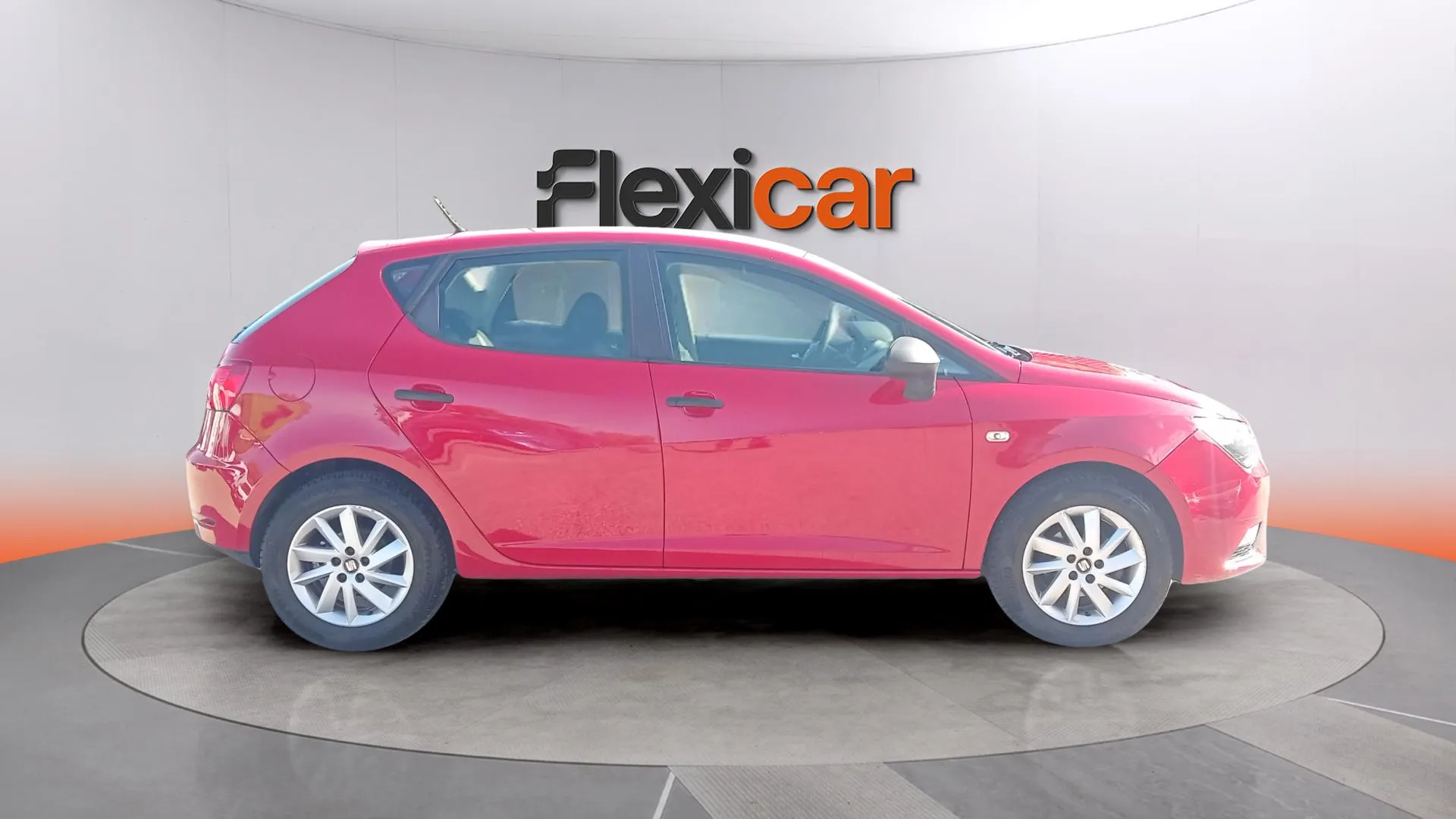 SEAT Ibiza 1.2 TSI Reference - foto 12