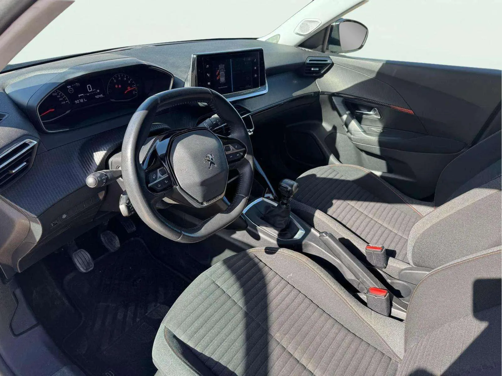 Peugeot 2008 Active Pack BlueHDi - foto 9