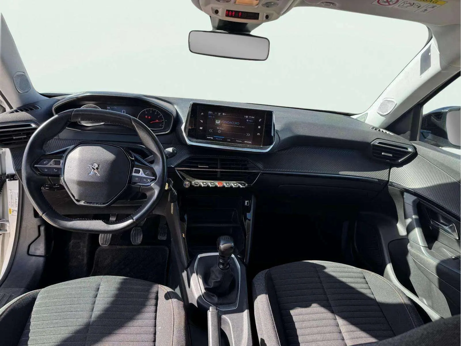 Peugeot 2008 Active Pack BlueHDi - foto 10
