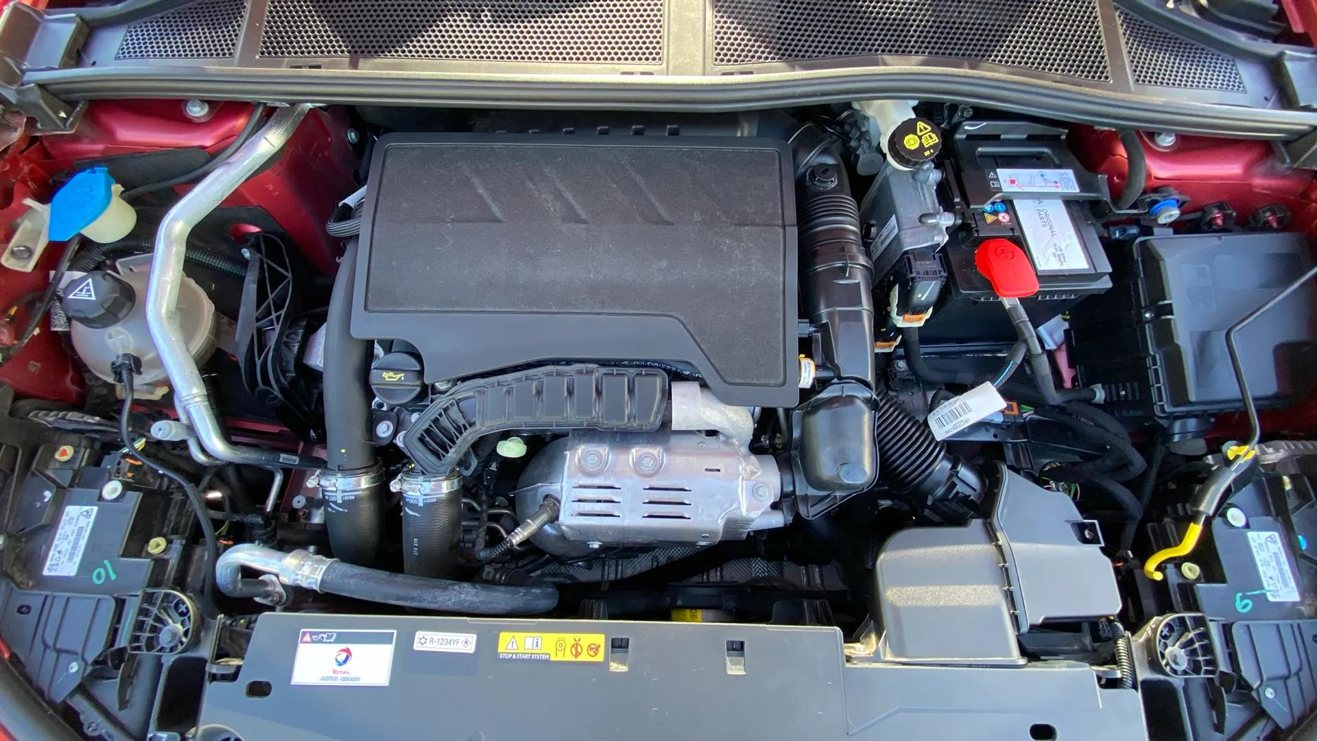 Peugeot 408 Allure Pack PureTech 130 EAT8 - foto 19