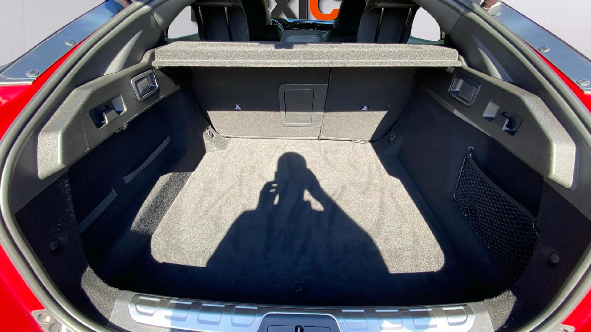 Peugeot 408 Allure Pack PureTech 130 EAT8 - foto 16